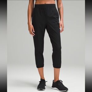 Lululemon Adapted State High Rise Cropped Jogger 23” Size 6